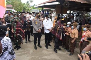 Kapoldasu dan Pangdam 1 Bukit Barisan Tinjau Vaksinasi Anak di Sekolah