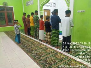 Babinsa Koramil Langsa Barat Terapkan Manunggal Shubuh Untuk Wujudkan Generasi Muda Bermartabat
