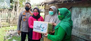 Bhayangkari Cabang Pidie Salurkan Bantuan Dari Oase Kepada Warga Kurang Mampu