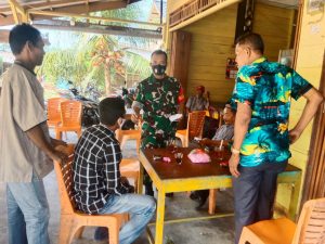 Jelang Bulan Puasa, Serda Kusmayadi Ajak Warga Tetap Patuhi Protkes