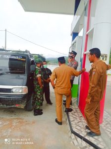 Antisipasi Kelangkaan BBM, Muspika Rikit Gaib Cek SPBU Tungel Baru
