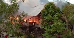 Diduga Akibat Korsleting, Tiga Unit Rumah Terbakar Jelang Berbuka Puasa