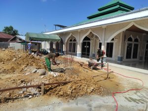 TNI-Rakyat, Babinsa Bantu Warga Bangun Masjid