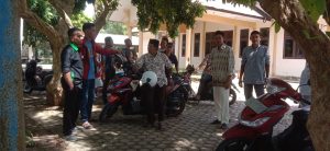 Hanya Diberi Janji Kosong Oleh Kepala Desa, Warga Desa Dayah Nibong Datangi Kantor Camat