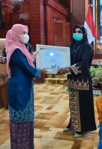 Program KWT Nur Aini Dapat Penghargaan Nasional