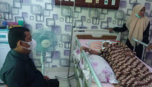 Walikota Langsa Besuk Ibunda Alm. Ishak Daud di RSUD Zubir Mahmud Idi