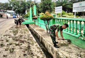 Pembinaan Satuan, Koramil 22/Lgsb Lakukan Pembersihan Pangkalan