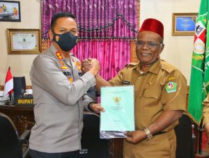 Polres Pidie Terima Sertifikat Tanah Lapangan Tembak Dari Pemkab