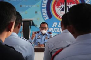 Petugas Pengamanan Laksanakan Tugas Harus Sesuai SOP, Disampaikan Karutan Sigli Dalam Rapat Terbatas