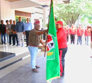Targetkan Juara Umum, Abusyik Lepas Atlet Ke Popda XVI Meulaboh