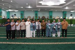 Sekda Lepas 4 Orang Calon Jemaah Haji Asal Mandailing Natal