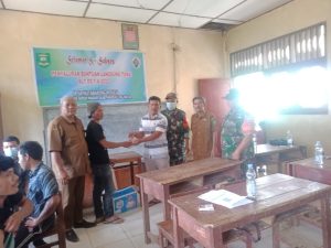 Pemdes Hutabaringin Julu Salurkan BLT Kepada 103 KK