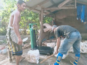 Harga Karet Di Desa Hutabargot Setia 8500 Per Kilogram