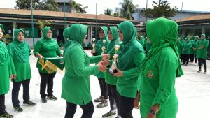 Tutup Kegiatan HUT Ke-77 RI, Begini Amanat Ketua Persit KCK Cab XIX Dim 0102/Pidie