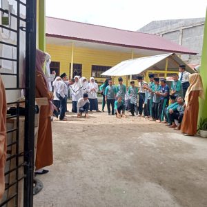 Dalam Rangka Meriahkan HUT RI ke-77, SMPIT Muhammadiyah Gelar Berbagai Perlombaan