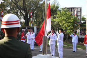 Dandim 0104/Aceh Timur Hadiri Upacara Penurunan Bendera Merah Putih di Kota Langsa