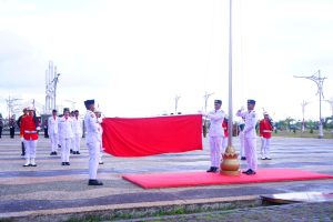 Semangat Peserta Upacara Penurunan Bendera HUT Ke-77 RI Pidie, Turut Disaksikan Seribuan Warga