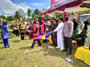 HUT RI Ke-77 di Kecamatan Pante Bidari Meriah, Ribuan Warga Tumpah Ruah Saksikan Parade Karnaval