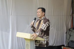 H. Muhklis Takabeya Menyantuni Puluhan Anak Yatim Piatu