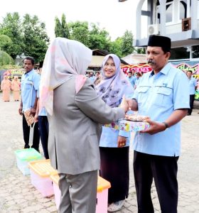 Peringati HUT Ke-77, RRI Banda Aceh Gelar Upacara dan Penyulutan Obor Tri Prasetya