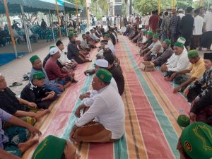 Ratusan Jama’ah Almaidah Langsa  Bertakziah Ke Tempat Ulama Aceh Alm. Abu Tumin