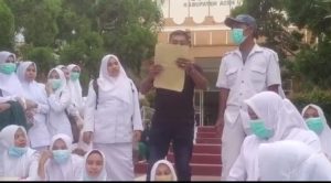 Ratusan Nakes RSUD Cut Mutia Gelar Aksi Damai, Minta RS Keluarkan SK BLUD