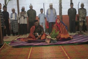 Usai Dilantik, Pj Bupati Gayo Lues Pulang Disambut Warga Secara Adat