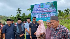 Bupati Tgk. Amran Hadiri Peletakan Batu Pertama Pembangunan Mushalla Aisyah