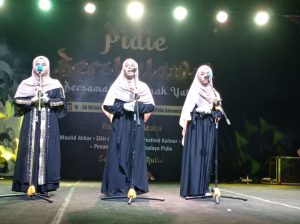 Tari Kipaih Dayah Tgk Chiek Dipasi Memukau Pengunjung Pidie Bershalawat