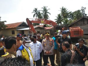 Wakapolres Dampingi Kunker Menteri PUPR Tinjau Aceh Utara Pasca Banjir