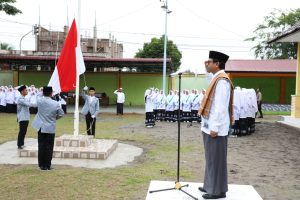 Upacara HSN Ke-8 di Aceh Utara, Pj Bupati Jadi Irup Sampaikan Sambutan Menag RI