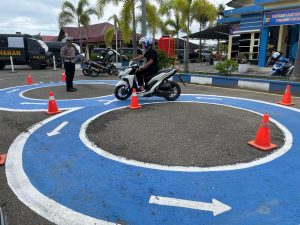 Bimbel Gratis Bagi Pemohon SIM Baru, Ayo Ke SATPAS Polres Pidie