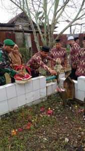 Geuchik Peukan Langsa Peringati Hari Pahlawan Ke 77 Tahun