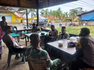 Program Quick Wins, Personel Polsek dan Koramil Peureulak Timur Patroli Gabungan