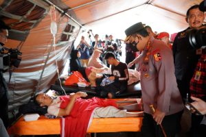 Kapolri Tinjau Lokasi Gempa Bumi Cianjur, Pastikan Warga Dapat Bantuan