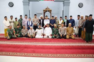 Polres Aceh Tenggara adakan Sholat Subuh Berjamaah dan Do’a Bersama