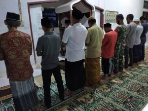 PERKOKOH KEIMANAN, BABINSA KORAMIL 20/PB MANUNGGAL SUBUH BERSAMA WARGA BINAAN
