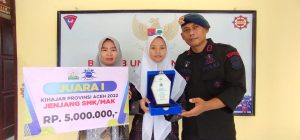 Salah Seorang Penemu Deterjen dari Daun Mangrove Adalah Putri Anggota Brimob Kompi 2 Batalyon B Pelopor Aramiah