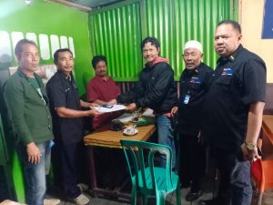 Pemred Haba RAKYAT Serah Terima SK Kabiro Untuk Kabupaten Tapanuli Selatan dan Kota Padang Sidempuan