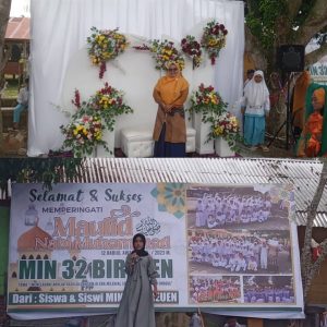Rangkaian Kegiatan Maulid Nabi di MIN 32 Bireuen