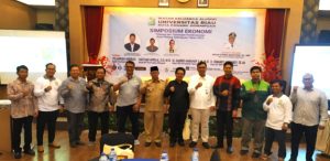 IKA UNRI GELAR SIMPOSIUM BAHAS MASA DEPAN PEREKONOMIAN DI PADANG SIDEMPUAN
