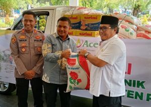 Peduli Pengungsi Banjir, Bank Aceh Syariah Cabang Sigli Salurkan Bantuan