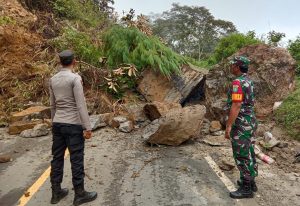 Longsor, Jalan Lintas Blangkejeren – Takengon, Desa Persiapan Ise Ise Putus Total