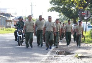 Personel Kodim 0111/Bireuen Laksanakan Senam Kesegaran Jasmani-88 dan Jalan Santai
