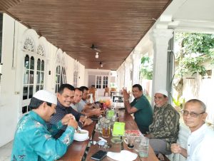Jum’at Berkah Ketua SIRA Abu Alex Bersama Tokoh Masyarakat Kota Langsa