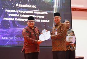 Pemkab Pidie Terbaik II se-Aceh, Pj Bupati Terima Anugerah KPPN AWARDS Dari Kemenkeu RI