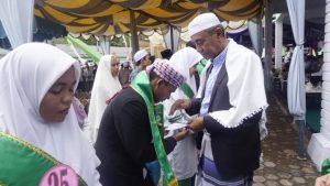 Wagubsu, Bupati Madina Hadiri Pelepasan 1.473 Santri Ponpes Musthafawiyah