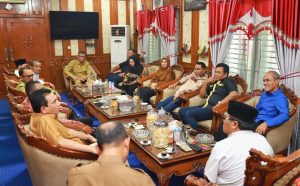 Berharap Berkah dari Silaturahmi Anggota DPRA Bersama Pj Bupati Pidie