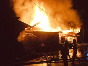 Pilu, Sembilan Unit Rumah Dilalap Si Jago Merah, Seorang Pelajar Hangus Terbakar