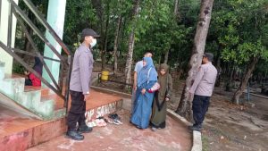 Jaga Kamtibmas, Tak Kenal Hari Libur Selalu Ada Bersama Masyarakat